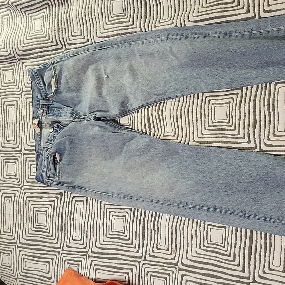 Levi jeans